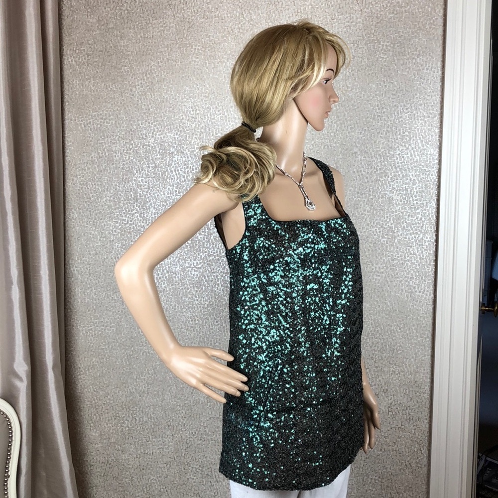 NWT No.21 Donna sequined green sleeveless top